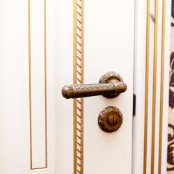 Апартаменты Гранд на Большом Санкт-Петербург-22